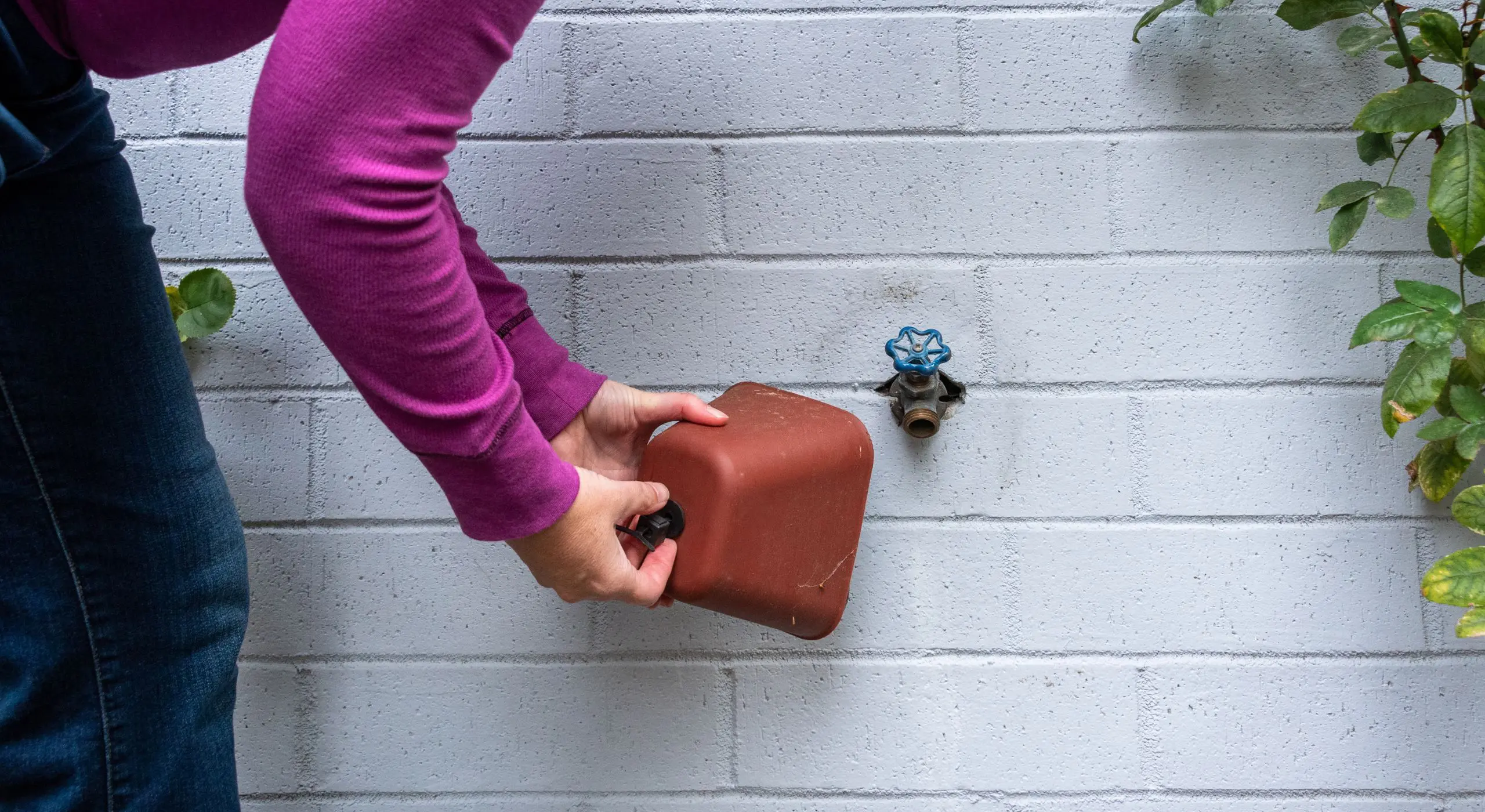 De-Winterizing Outdoor Faucets and Sprinklers Correctly Outdoor Plumbing